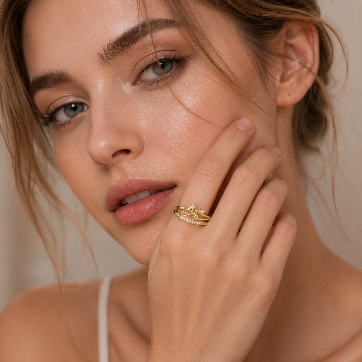 Lunaria Ring